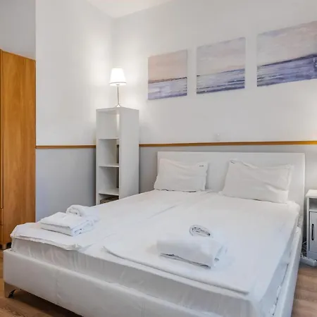 Charming On Vitosha Street By Flat Mаnager