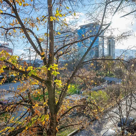 Апартамент Charming On Vitosha Street By Flat Mаnager София